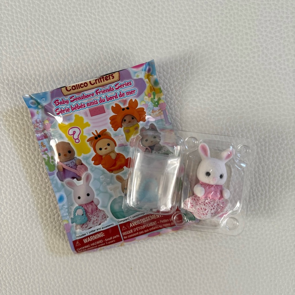 Calico Critters Baby Seashore Friends Series - Sophie Bunny